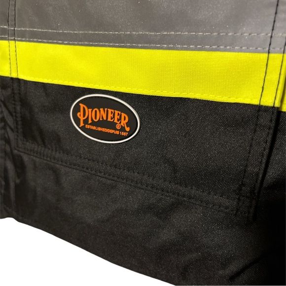 NWOT - Pioneer Bomber Safety Jacket - Size XS - Picture 3 of 3